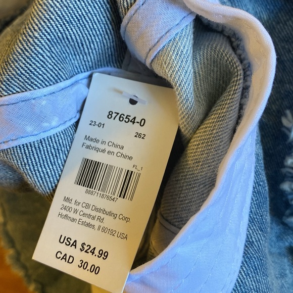 Claire’s Denim Patchwork Bucket Hat - Picture 6 of 8